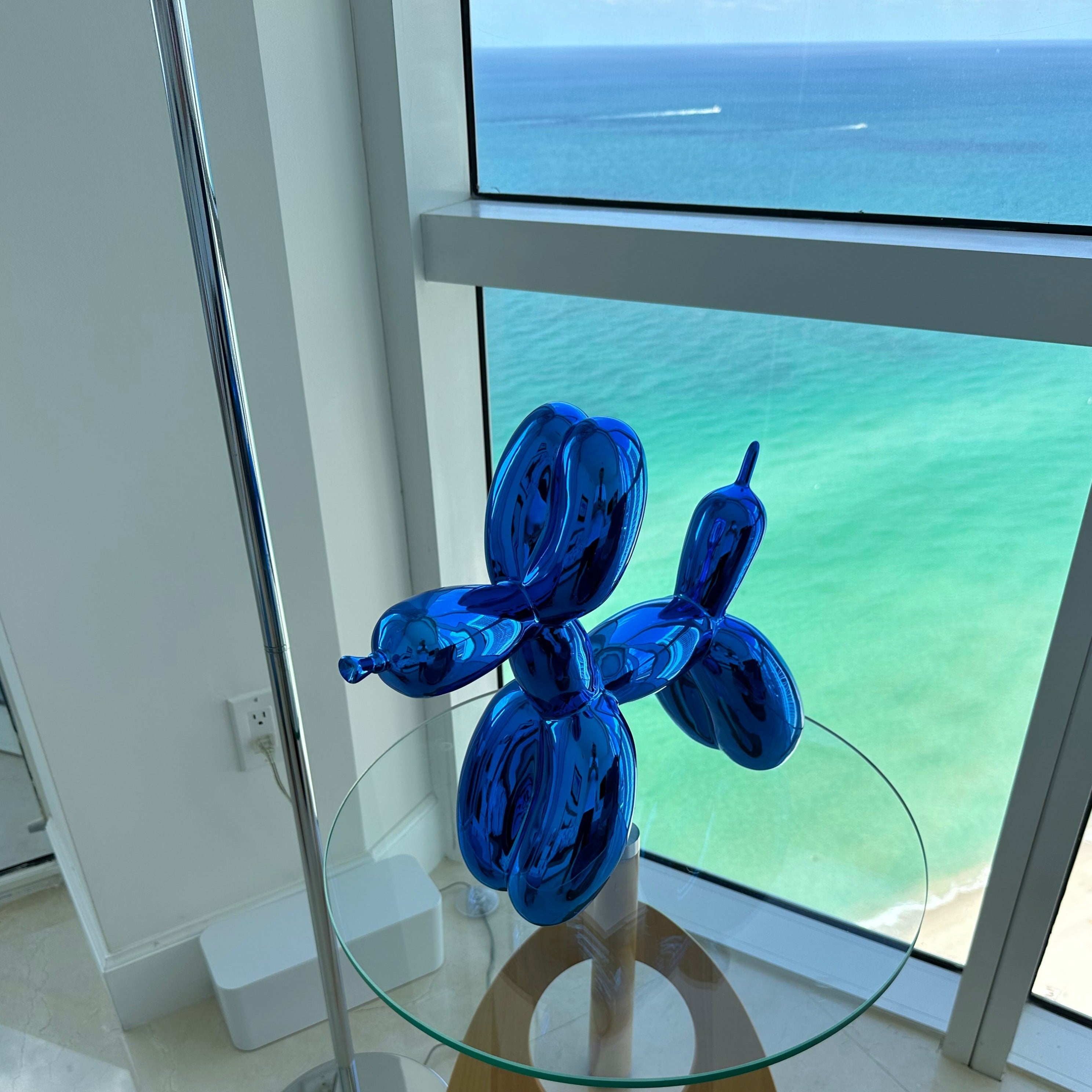 ArtZ® Balloon Dog Sculpture